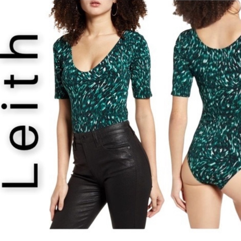 LEITH Nordstrom women’s  bodysuit Green/Black size Small